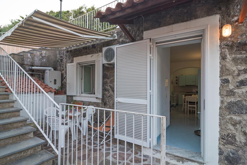 Casetta Roby Isquia Habitación foto